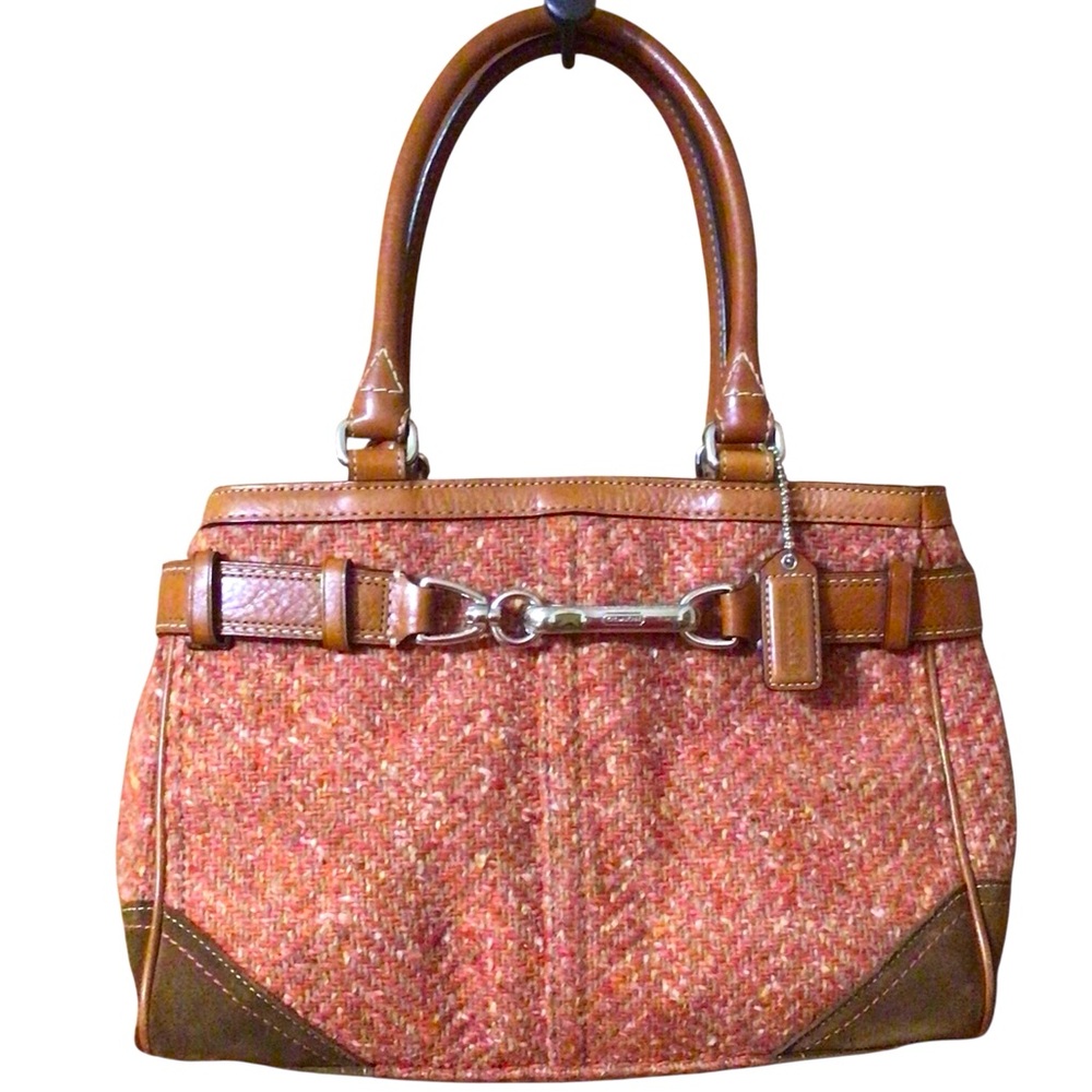 EUC Coach Hampton Herringbone Carryall in Rose